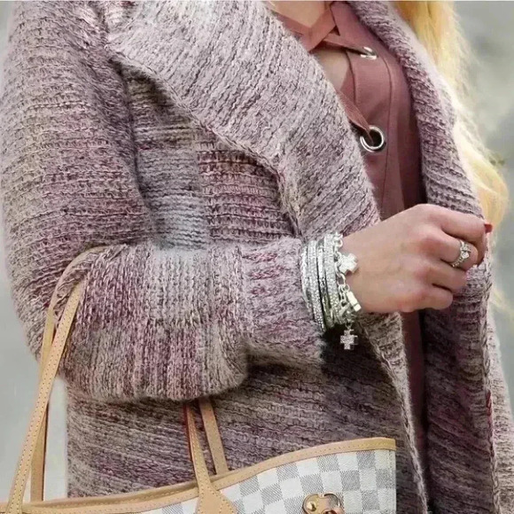 JENNIFER Soft Fuzzy Cardigan - Rose - Picture 4 of 5